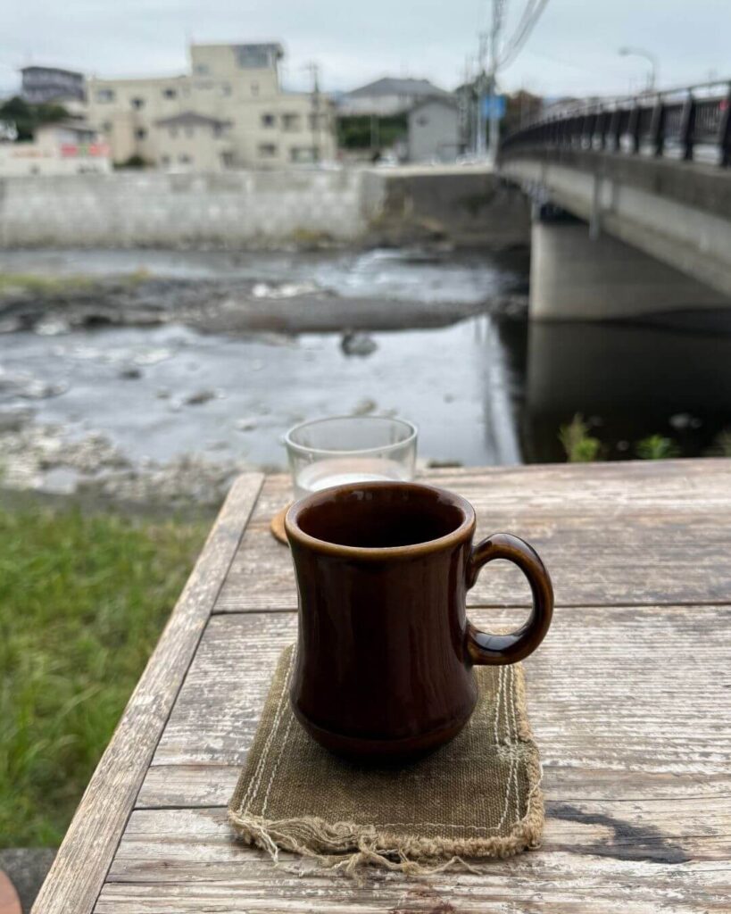 アリクイショクドウ